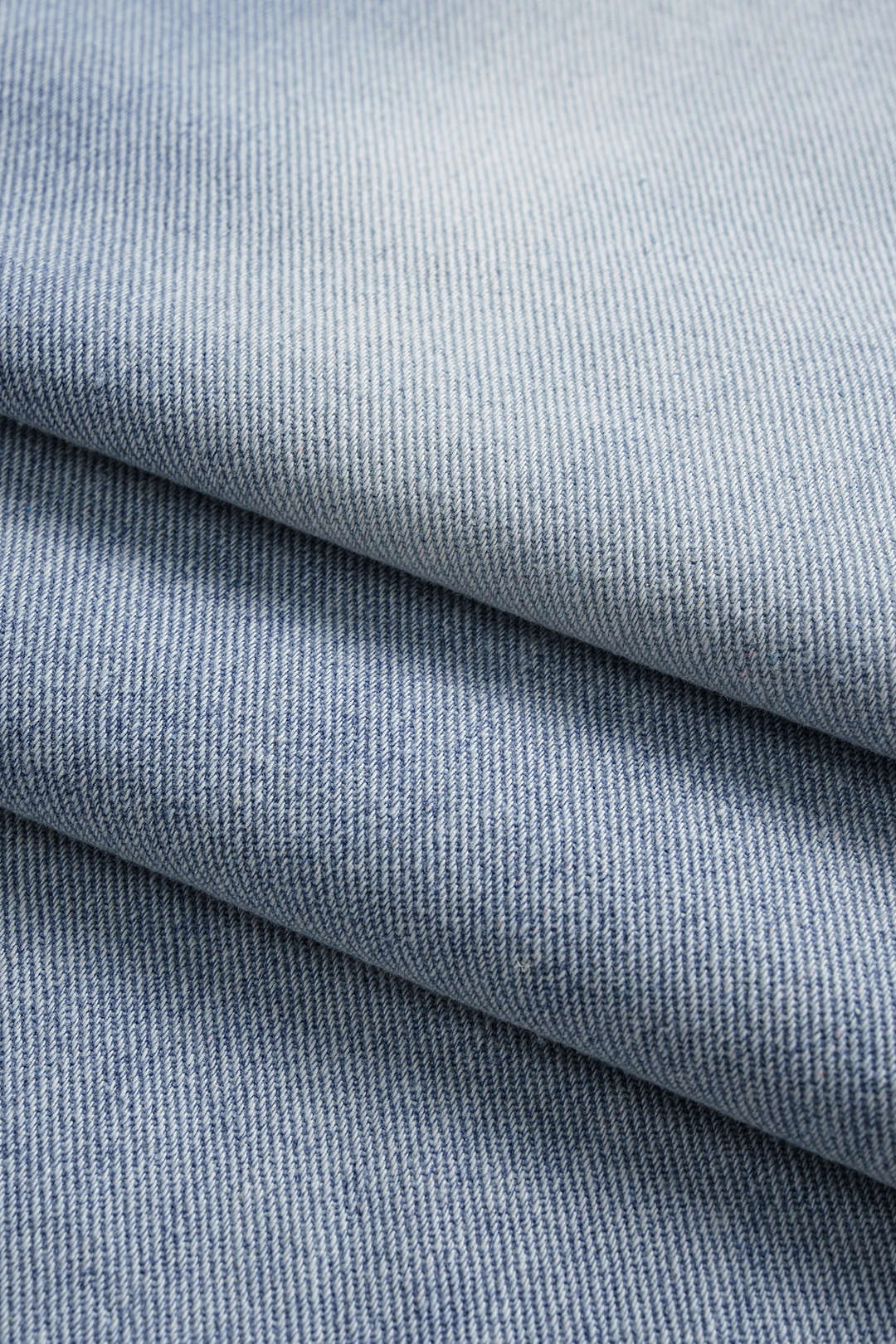 Gabriela™ | JEANS DE TIRO ALTO CON VOLANTE PLISADO